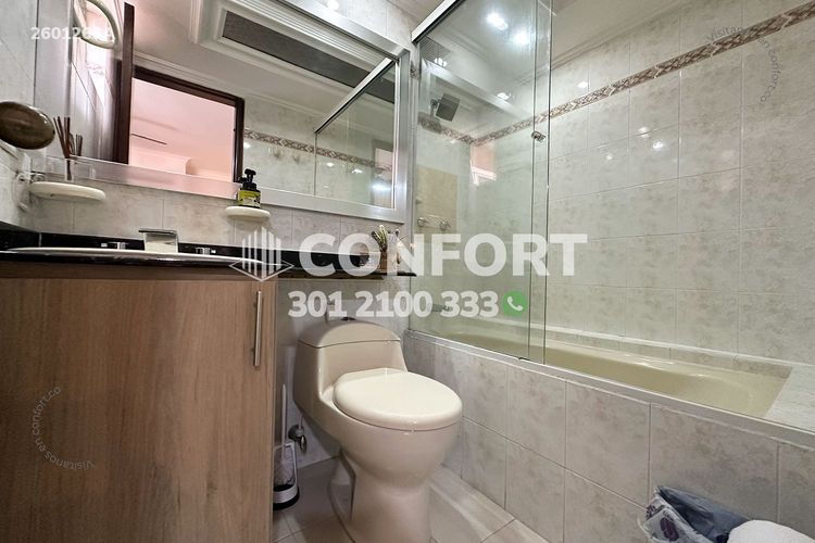 Apartamento de 2 alcobas en arriendo en Laureles, Medellín, 90 m² · foto 11 de 16