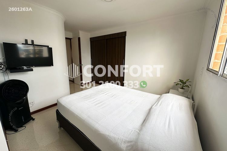 Apartamento de 2 alcobas en arriendo en Laureles, Medellín, 90 m² · foto 14 de 16