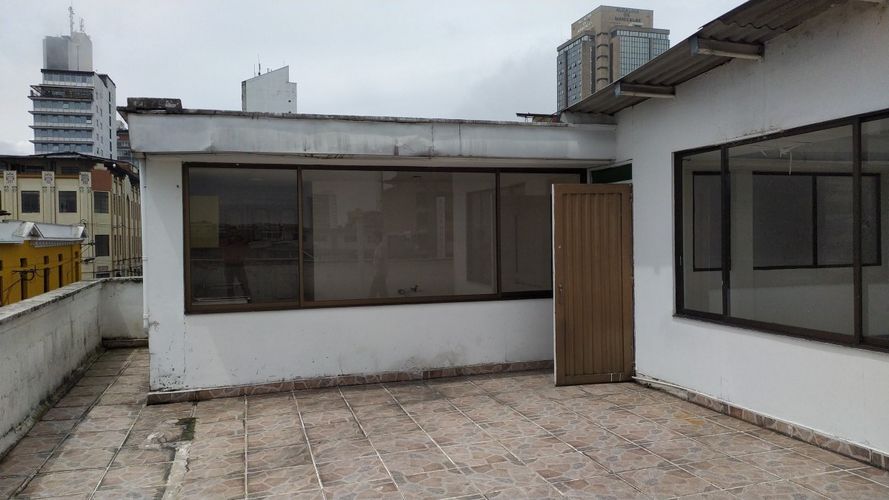 Edificio en venta en El Centro, Manizales, 751 m² · foto 5 de 24