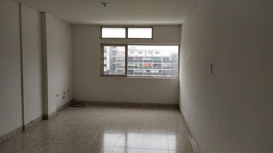 Edificio en venta en El Centro, Manizales, 751 m² · foto 13 de 24