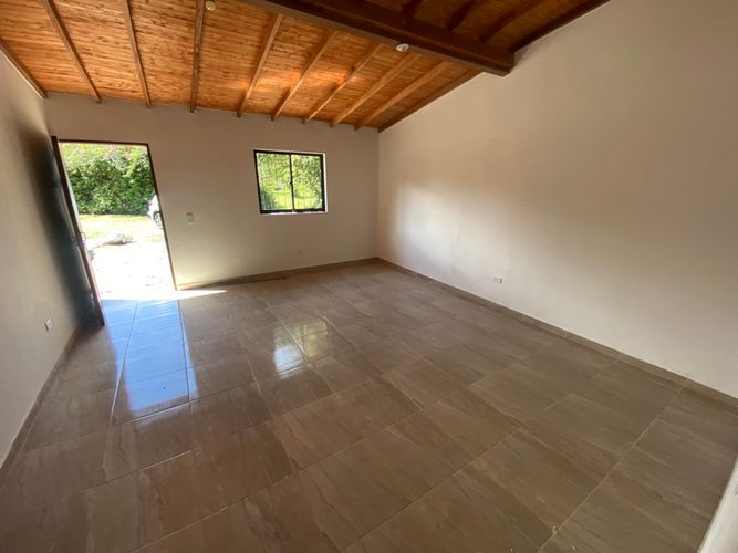 Finca en arriendo en El Tablazo, Rionegro, 200 m² · foto 2 de 24