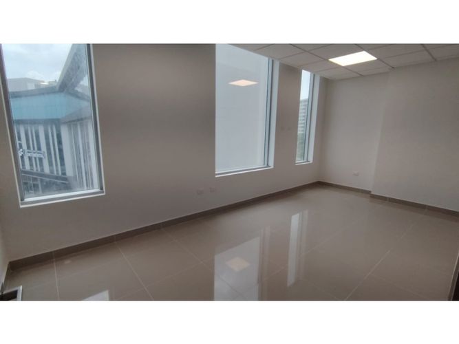 Local en arriendo en Conjunto Residencial Villa Campestre, Barranquilla, 39 m² · foto 3 de 17