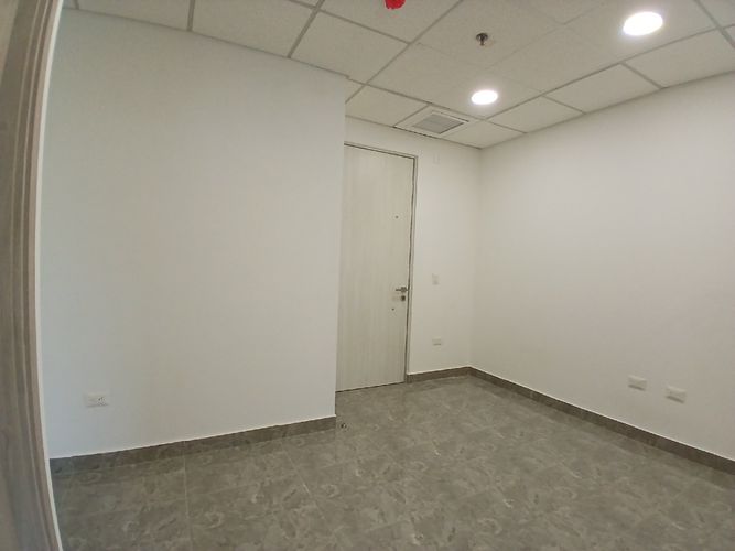 Oficina en arriendo en Portal De Genovés, Barranquilla, 38 m² · foto 4 de 14