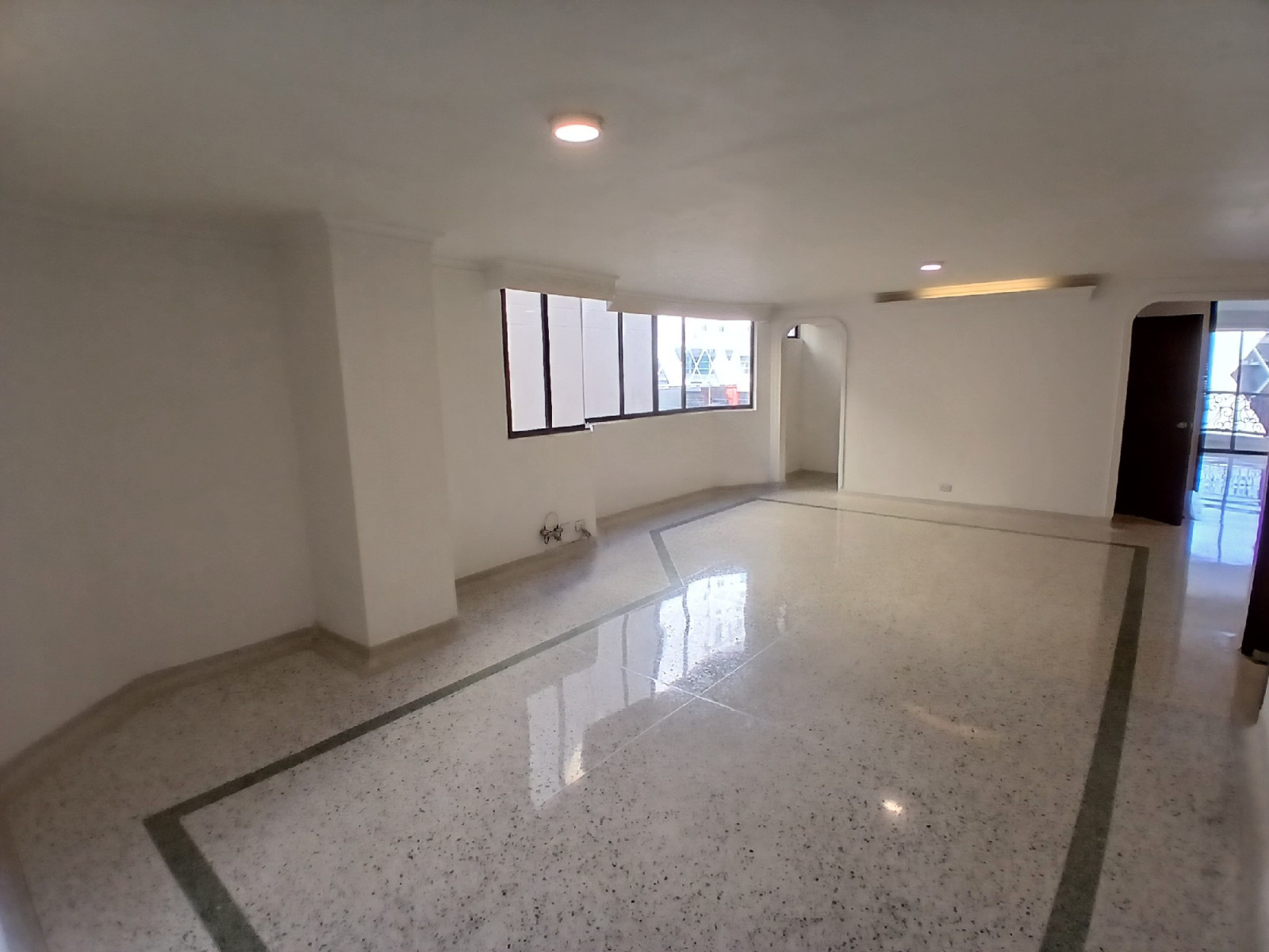 Apartamento en venta en Altos Del Prado, Barranquilla · foto 2 de 21