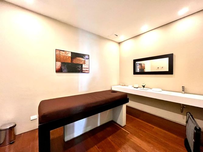 Apartamento de 3 alcobas en venta en Los Rosales, Bogotá, 277 m² · foto 23 de 24
