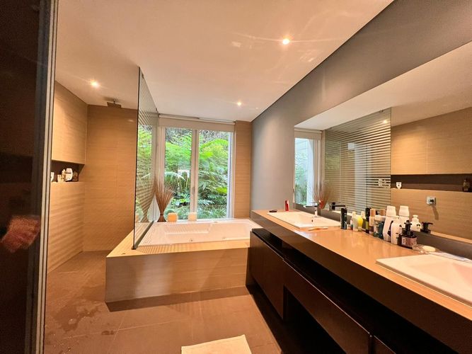 Apartamento de 3 alcobas en venta en Los Rosales, Bogotá, 277 m² · foto 11 de 24