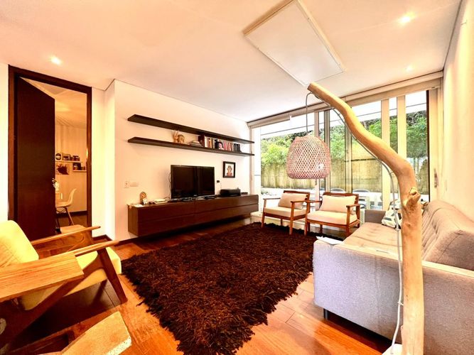Apartamento de 3 alcobas en venta en Los Rosales, Bogotá, 277 m² · foto 6 de 24