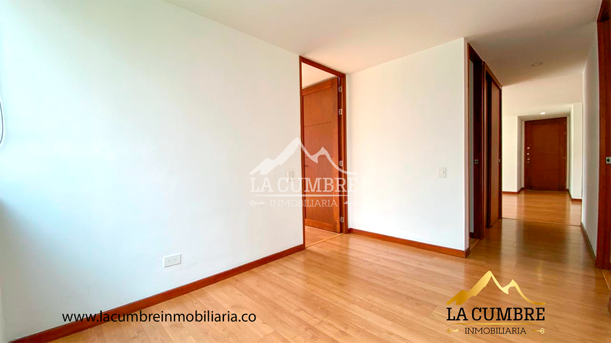 Apartamento de 3 alcobas en arriendo en Los Balsos, Medellín, 125 m² · foto 10 de 15