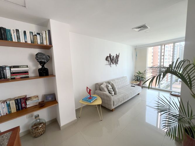 Apartamento de 3 alcobas en venta en Altos Del Prado, Barranquilla, 214 m² · foto 5 de 17