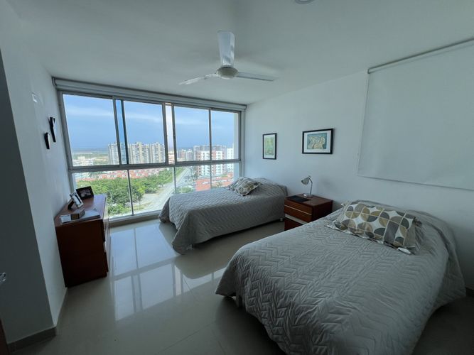 Apartamento de 3 alcobas en venta en Altos Del Prado, Barranquilla, 214 m² · foto 8 de 17