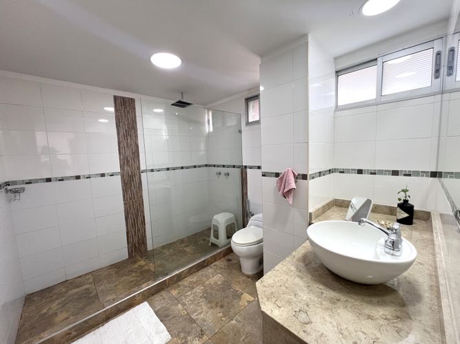 Apartamento de 3 alcobas en venta en Altos Del Prado, Barranquilla, 214 m² · foto 9 de 17