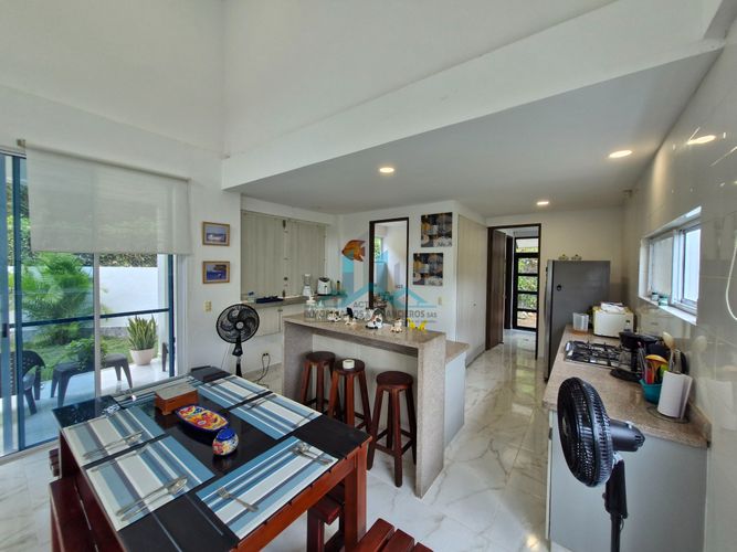 Casa de 3 alcobas en venta en Agua Blanca, Girardot, 610 m² · foto 12 de 19