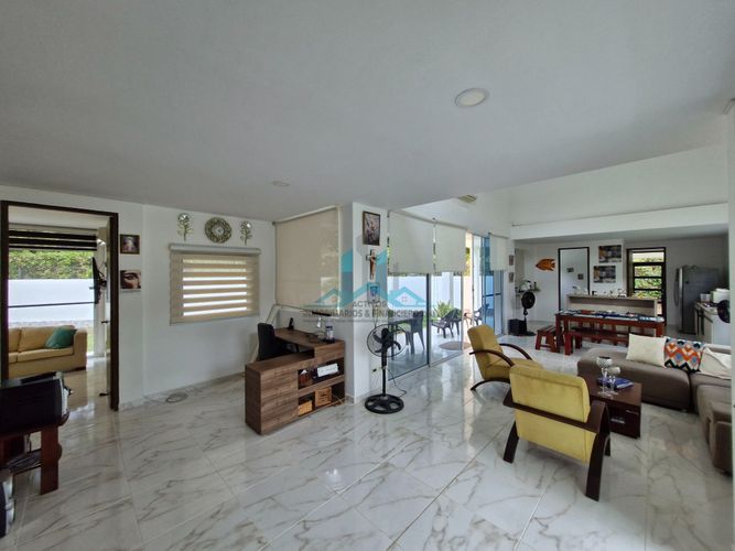 Casa de 3 alcobas en venta en Agua Blanca, Girardot, 610 m² · foto 6 de 19