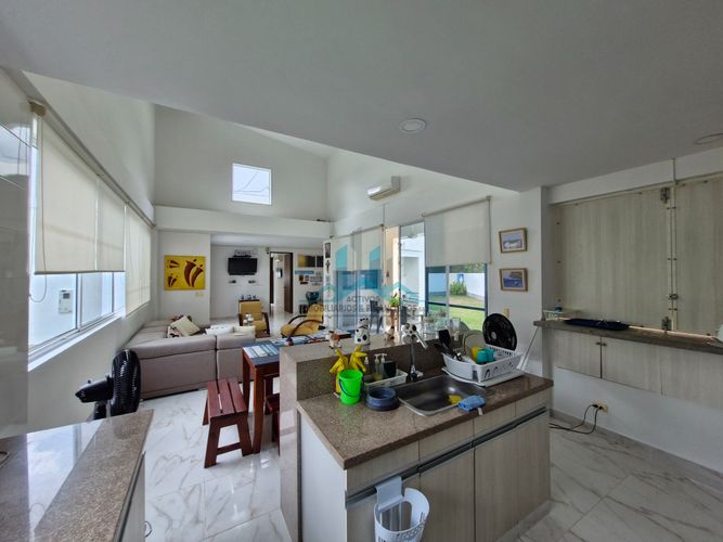 Casa de 3 alcobas en venta en Agua Blanca, Girardot, 610 m² · foto 15 de 19