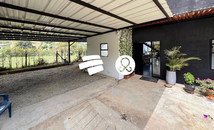 Casa de 7 alcobas en venta en Cuatro Esquinas, Rionegro · foto 14 de 18