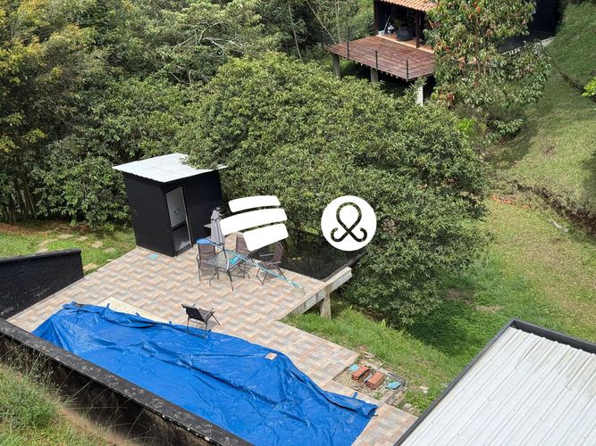 Casa de 7 alcobas en venta en Cuatro Esquinas, Rionegro · foto 16 de 18
