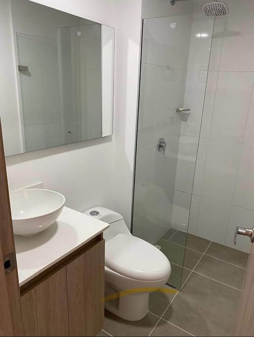 Apartamento de 3 alcobas en venta en Las Lomitas, Sabaneta, 64 m² · foto 13 de 16