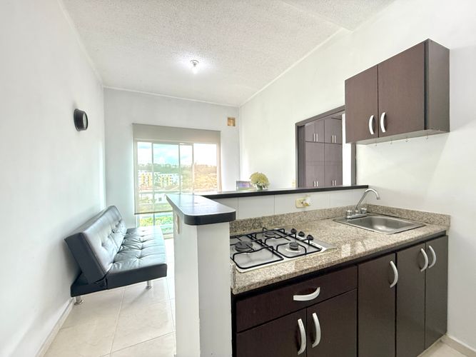 Apartaestudio en venta en Bosques De Santa Elena, Pereira, 37 m² · foto 2 de 10
