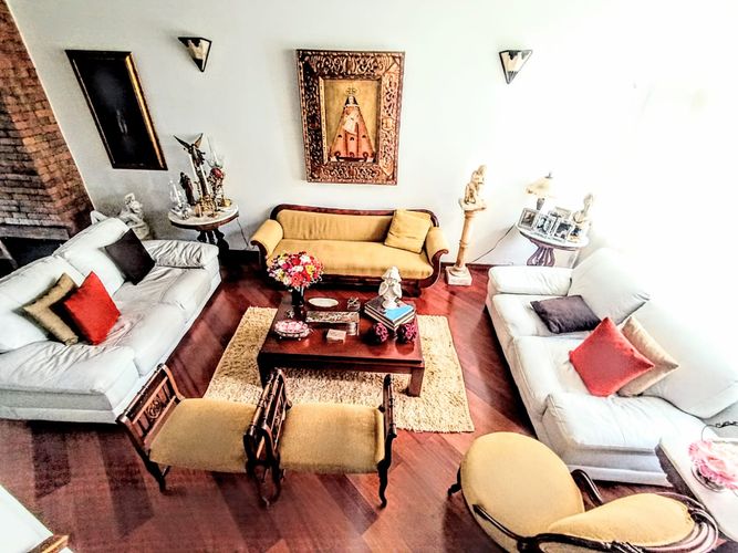 Casa en venta en Santa Barbara, Bogotá · foto 11 de 24