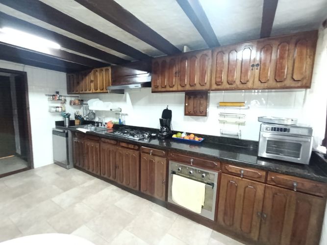 Casa en venta en Santa Barbara, Bogotá · foto 14 de 24