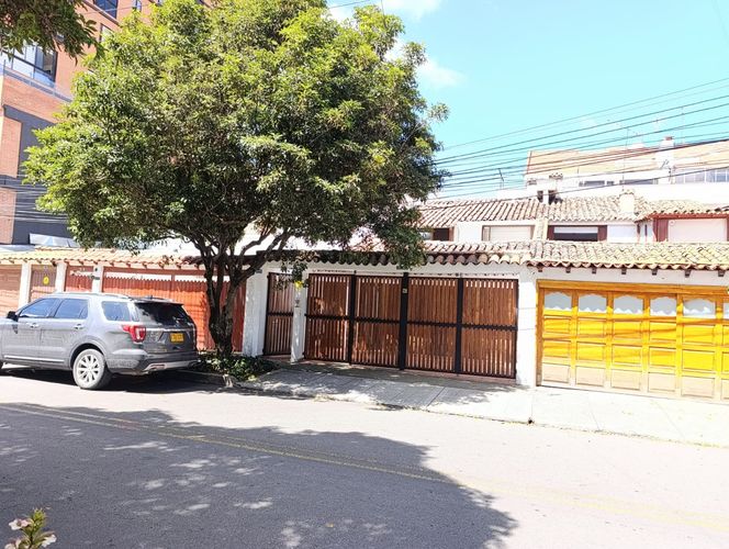 Casa en venta en Santa Barbara, Bogotá · foto 6 de 24