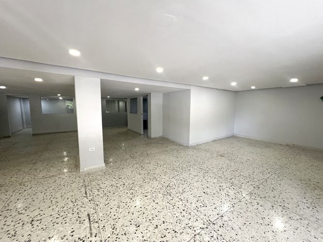 Local en arriendo en Altos Del Prado, Barranquilla, 280 m² · foto 3 de 7