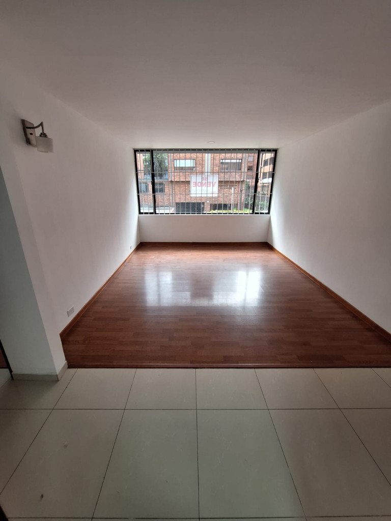 Apartamento en venta en La Carolina, Bogotá · foto 10 de 12