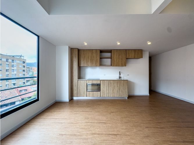 Apartamento de 2 alcobas en venta en Bella Suiza, Bogotá, 81 m² · foto 3 de 24