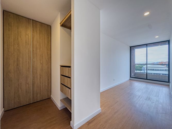 Apartamento de 2 alcobas en venta en Bella Suiza, Bogotá, 81 m² · foto 8 de 24