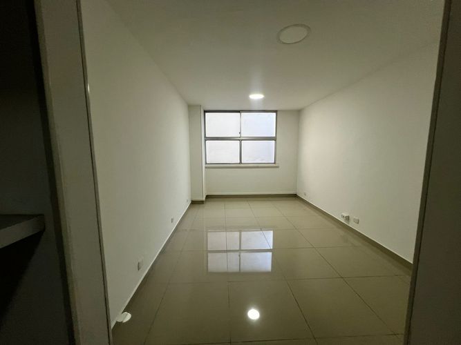 Consultorio en arriendo en San Jose Sur, Pereira, 9 m² · foto 2 de 12