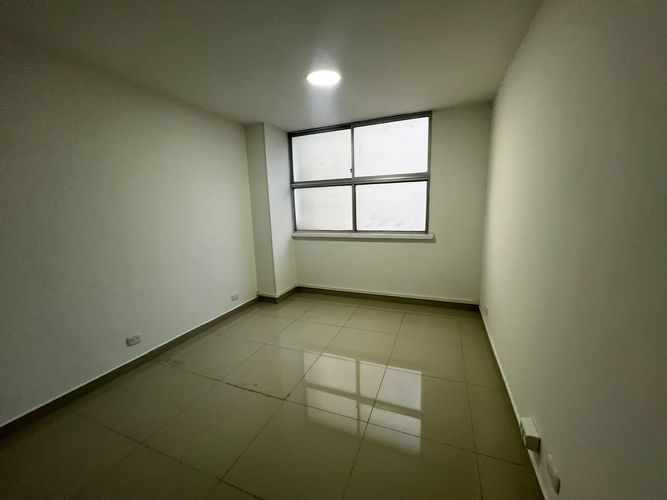 Consultorio en arriendo en San Jose Sur, Pereira, 9 m² · foto 5 de 12