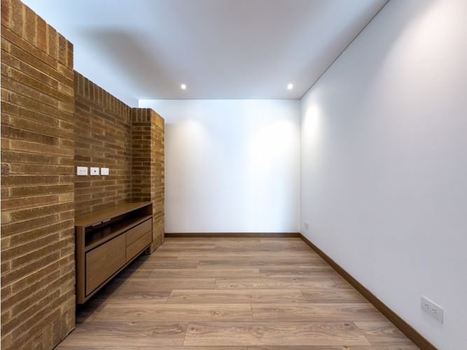 Apartamento en venta en San Patricio, Bogotá · foto 2 de 24