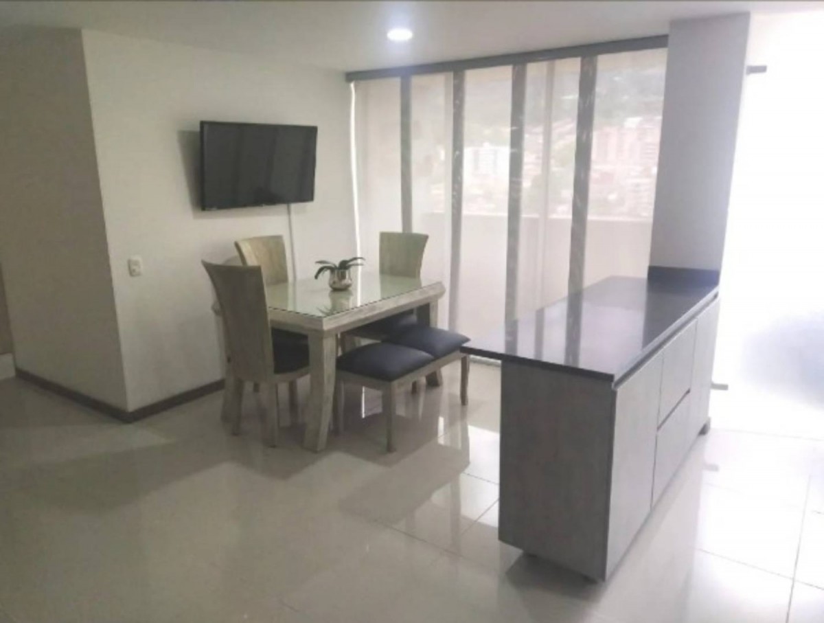 Apartamento en venta en Poblado Del Sur, La Estrella · foto 4 de 17