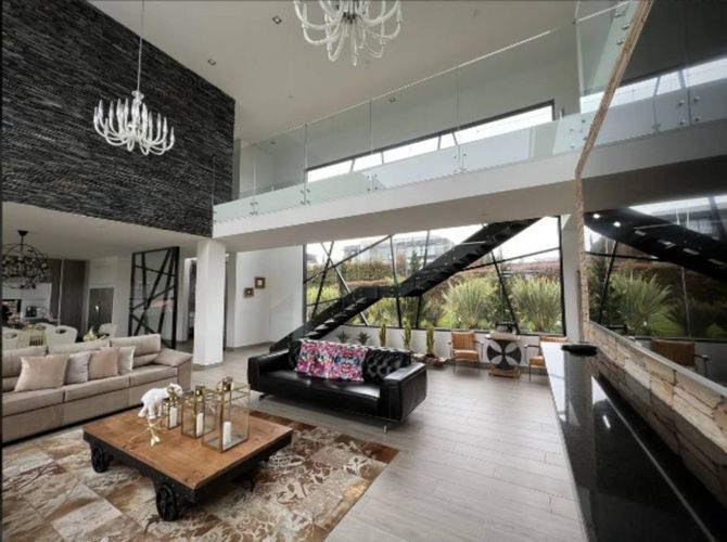 Casa de 6 alcobas en venta en Las Palmas, Envigado, 2000 m² · foto 4 de 12