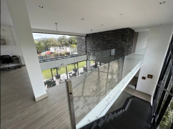 Casa de 6 alcobas en venta en Las Palmas, Envigado, 2000 m² · foto 11 de 12
