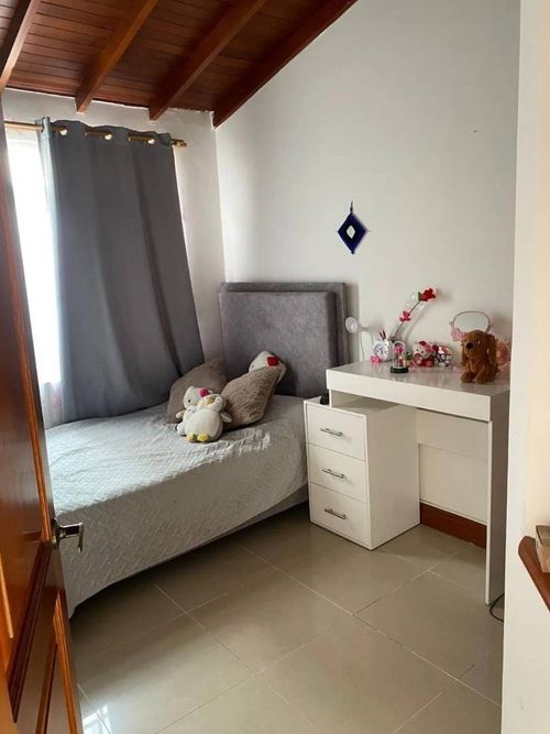 Casa de 5 alcobas en venta en Quintas Del Sol De La Mota, Medellín, 127 m² · foto 8 de 21