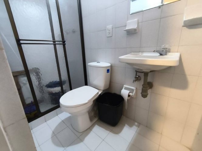 Apartamento de 2 alcobas en arriendo en El Poblado, Medellín, 130 m² · foto 14 de 16
