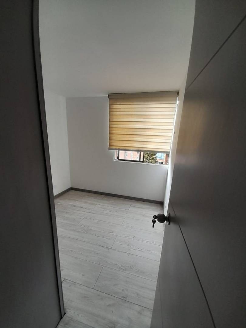 Apartamento en venta en Señorial, Envigado · foto 2 de 13