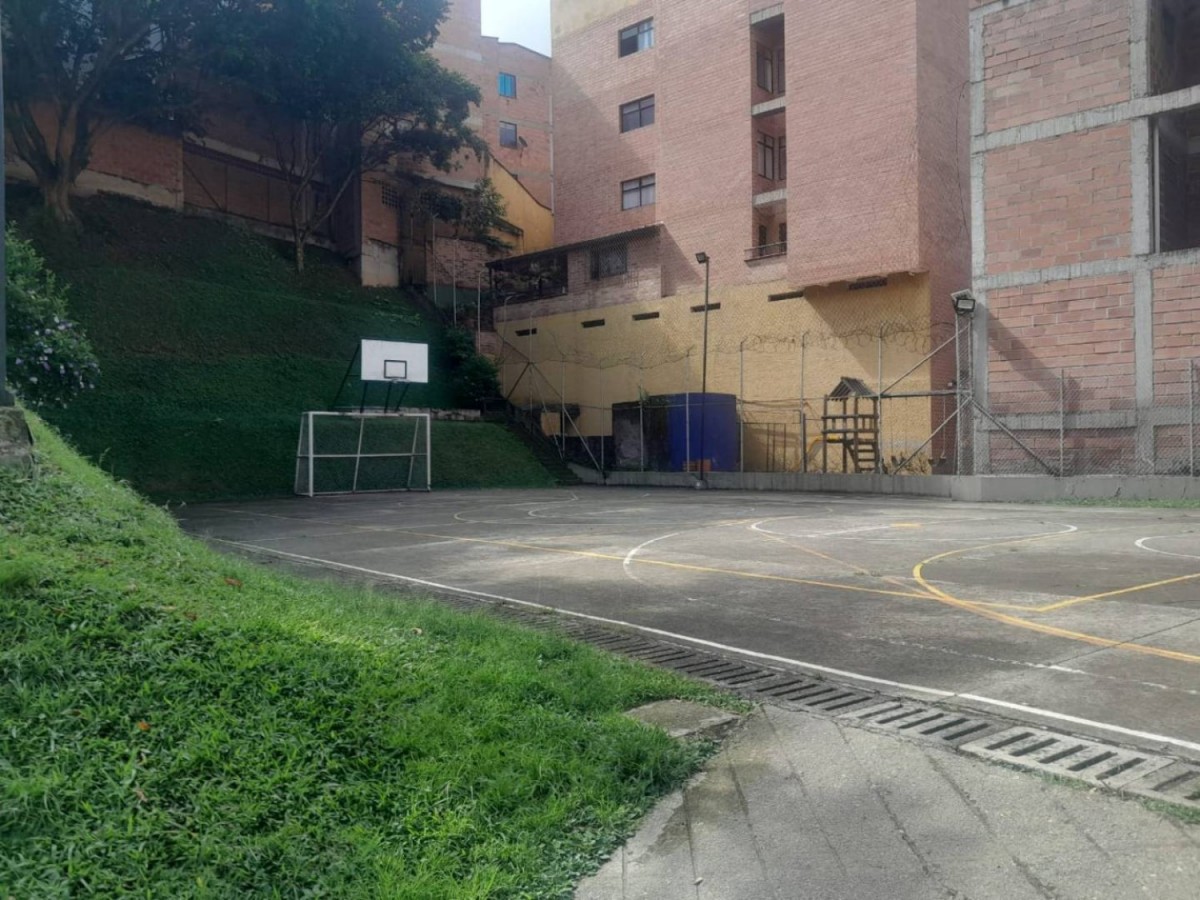 Apartamento en venta en Señorial, Envigado · foto 12 de 13