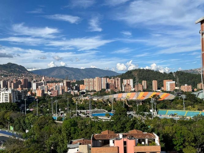 Apartaestudio en venta en Florida Nueva, Medellín, 20 m² · foto 10 de 13