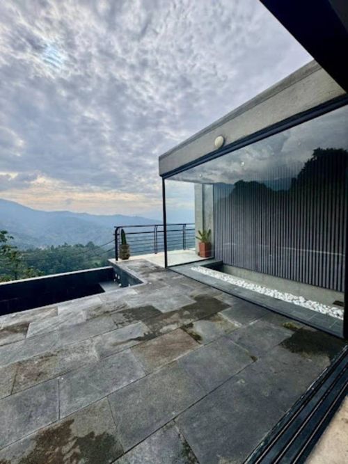 Finca en arriendo en Loma Del Escobero, Envigado, 315 m² · foto 5 de 17