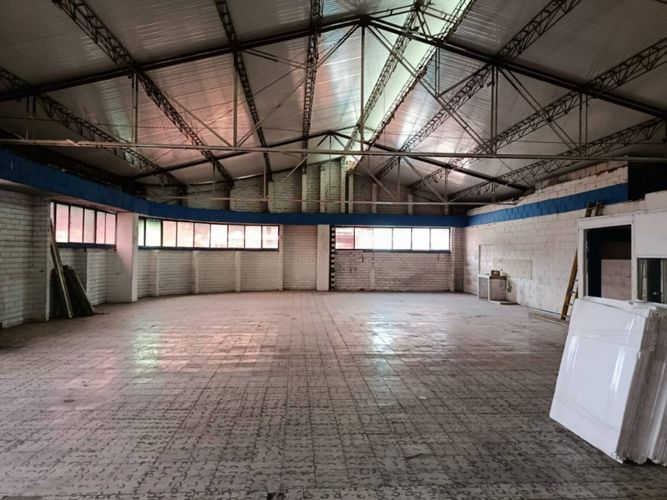 Bodega en arriendo en Colombia, Medellín, 439 m² · foto 7 de 14