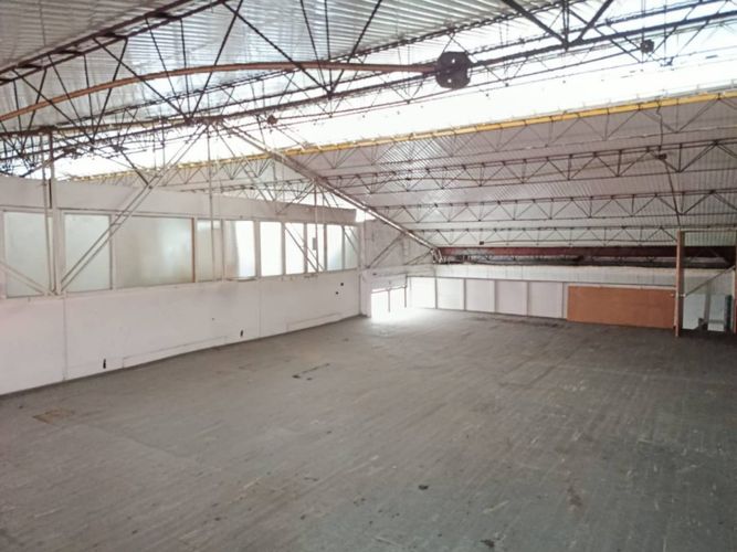 Bodega en arriendo en Colombia, Medellín, 439 m² · foto 9 de 14