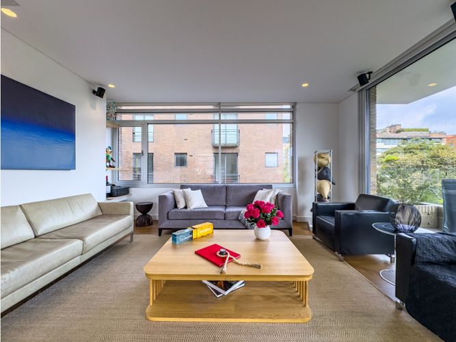 Apartamento de 1 alcoba en venta en Chico, Bogotá, 155 m² · foto 5 de 24