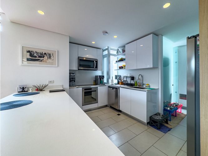 Apartamento de 1 alcoba en venta en Chico, Bogotá, 155 m² · foto 12 de 24
