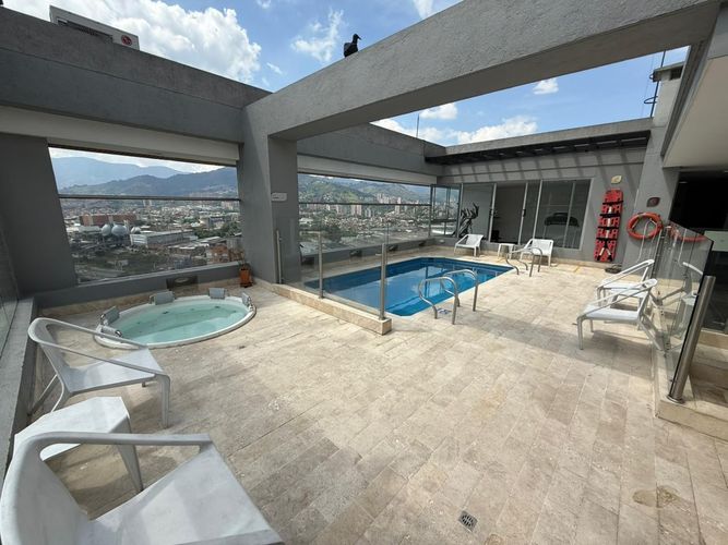 Apartamento de 3 alcobas en arriendo en Santa Maria De Los Angeles, Medellín, 104 m² · foto 5 de 23