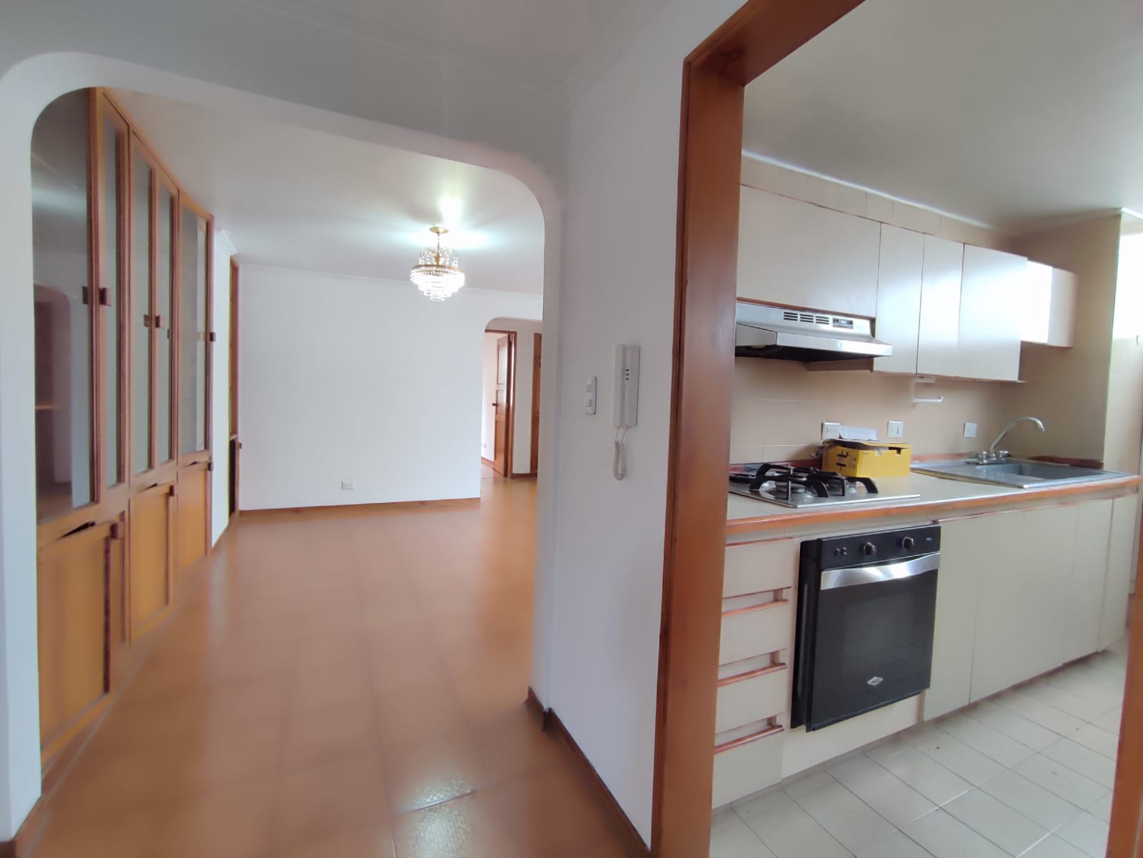Apartamento en venta en Los Alpes, Pereira · foto 3 de 24
