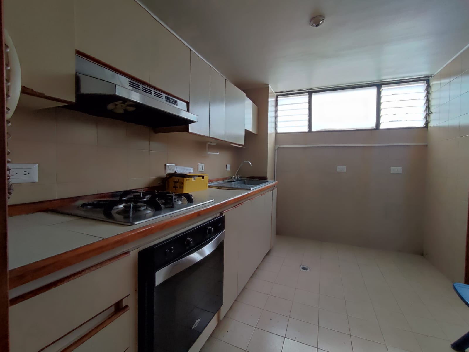 Apartamento en venta en Los Alpes, Pereira · foto 4 de 24