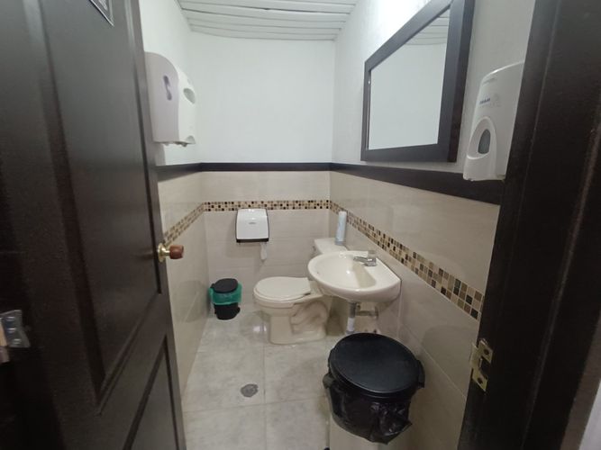Oficina en arriendo en La Candelaria, Medellín, 25 m² · foto 15 de 22