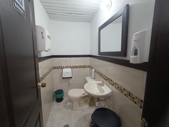 Oficina en arriendo en La Candelaria, Medellín, 25 m² · foto 17 de 22
